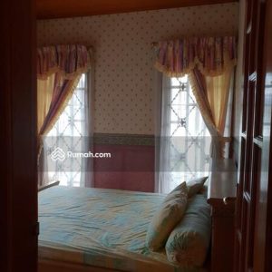 Dijual Villa Kota Bunga Puncak Full Furnished di Cipanas