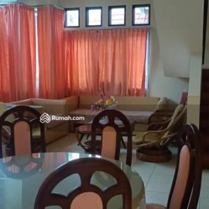 Dijual Villa di Puncak Cipanas, Cianjur