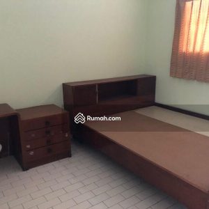 Dijual Rumah Strategis dekat ke Jalan Raya Nasional di Cipanas, Cianjur