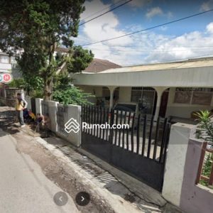 Dijual Rumah Strategis dekat ke Jalan Raya Nasional di Cipanas, Cianjur