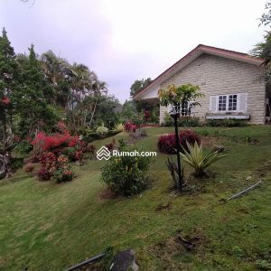 Dijual Villa Nyaman dan Luas di Cipanas, Cianjur