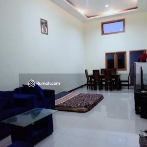 Dijual Rumah di Villa Bukit Dollar Cipanas