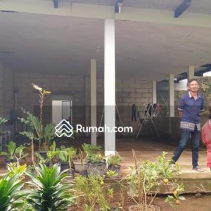 Dijual Tanah Bonus Bangunan Rumah di Pacet