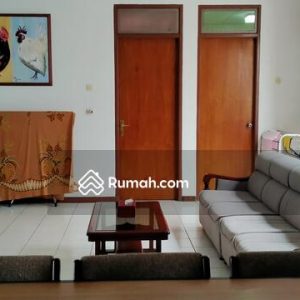 Dijual Tanah Bonus Bangunan Rumah di Pacet