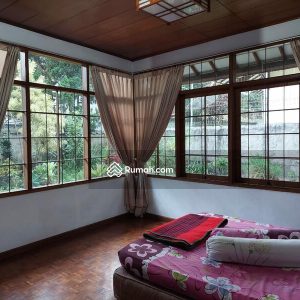 Dijual Villa di Jl. Hanjawar Cipanas, Cianjur