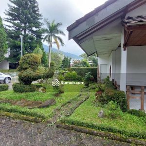 Dijual Villa di Jl. Hanjawar Cipanas, Cianjur