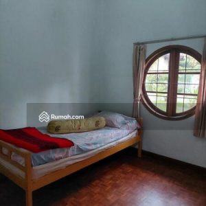 Dijual Villa di Jl. Hanjawar Cipanas, Cianjur