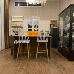 Dijual Villa Cantik, Indah dan Mewah di Cipanas