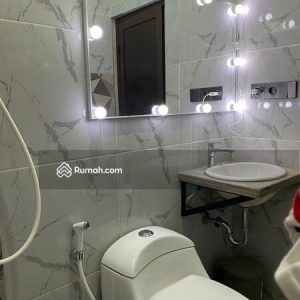 Dijual Villa Cantik, Indah dan Mewah di Cipanas