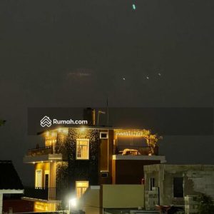Dijual Villa Cantik, Indah dan Mewah di Cipanas