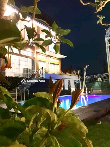 Dijual Villa Cantik, Indah dan Mewah di Cipanas