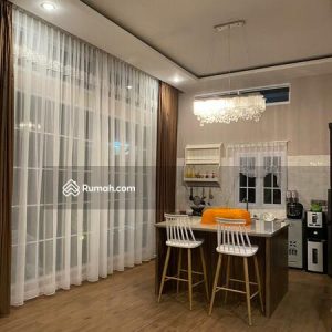 Dijual Villa Cantik, Indah dan Mewah di Cipanas