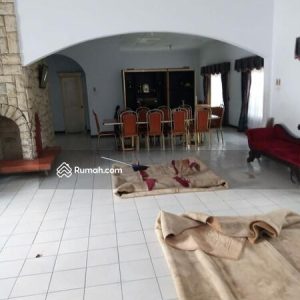 Dijual Villa Coolibah terawat di Cipanas