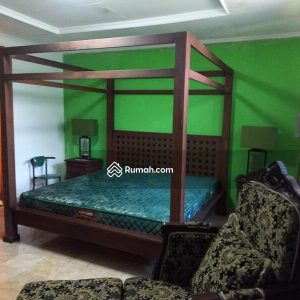 Dijual Villa Terawat Luas di Cipanas, Cianjur