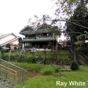 Dijual Villa di Green Hill Cipanas Puncak