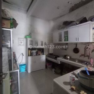 Dijual Rumah Hunian Nyaman di Karangtengah