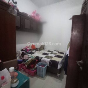Dijual Rumah Hunian Nyaman di Karangtengah