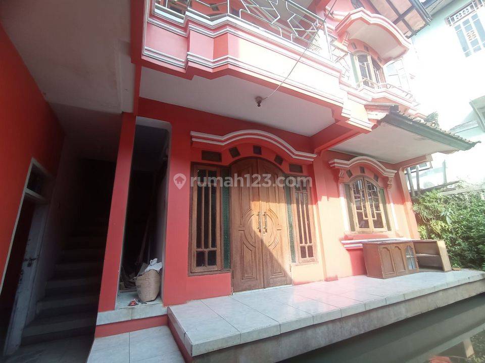 Dijual Rumah Luas Nyaman Siap Huni di Pusat Kota Cianjur