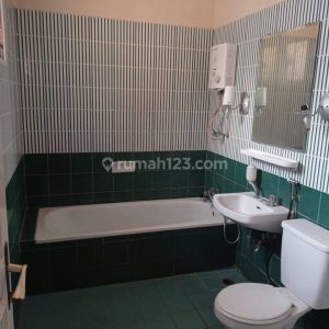 Dijual Villa Siap Huni 2 Lantai Full Furnished di Cipanas