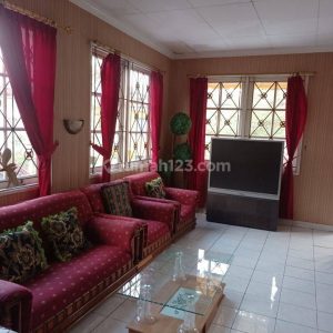 Dijual Villa Siap Huni 2 Lantai Full Furnished di Cipanas