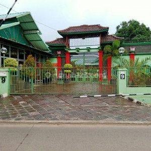 Dijual Rumah dan Tempat Usaha di Cianjur Kota
