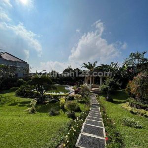 Dijual Villa di Puncak Cipanas