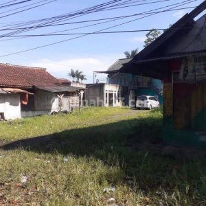 Dijual Tanah dan Bangunan di Sukaluyu