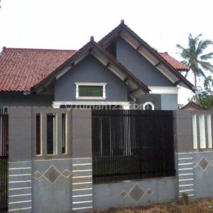 Dijual Rumah Luas di Ciranjang