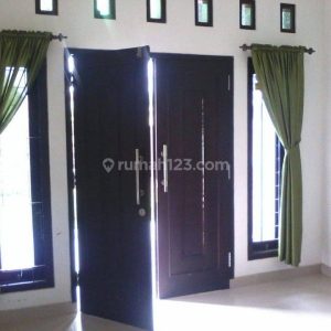 Dijual Rumah Luas di Ciranjang