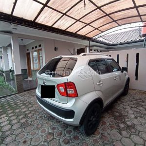 Dijual Cepat Rumah di Karangtengah