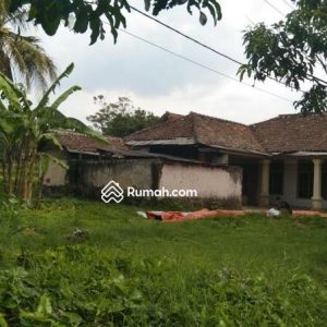 Dijual Tanah bonus Bangunan Samping Jalan Bojongpicung