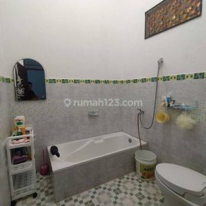 Dijual Rumah dan Ruang Usaha Luas untuk Gudang Beras Sukaluyu