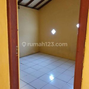 Dijual Rumah di Karangtengah