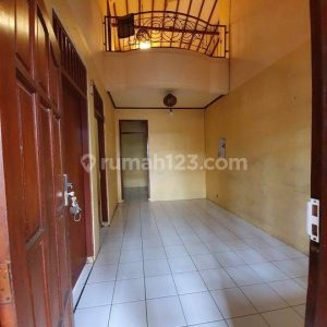 Dijual Rumah di Karangtengah
