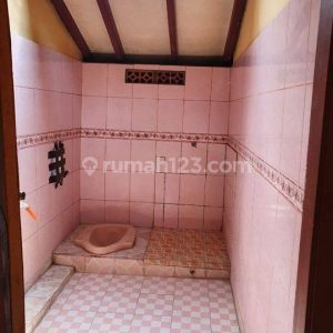 Dijual Rumah di Karangtengah