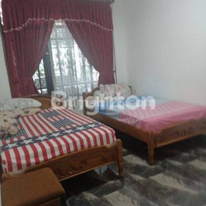 Dijual Villa + Kolam Renang di Cipanas