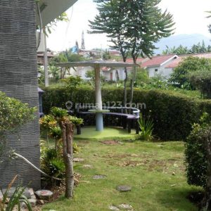 Dijual Cepat Villa Murah di Cipanas