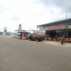 Dijual Rumah Hunian dan Ruang Usaha Strategis di Pacet