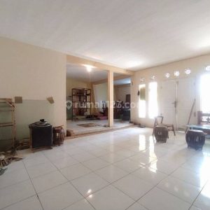 Dijual Rumah Hunian dan Ruang Usaha Strategis di Pacet