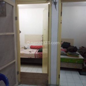 Dijual Rumah dan Tempat Usaha di Cipanas