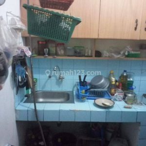 Dijual Rumah dan Tempat Usaha di Cipanas
