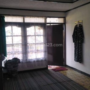 Dijual Rumah Hunian 2 Lantai di Cipanas
