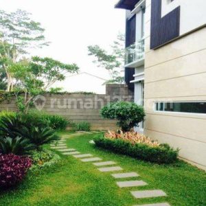 Dijual Rumah 3 Lantai di Cianjur Kota