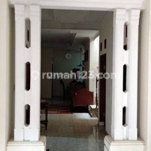 Dijual Cepat Rumah Bagus di Karangtengah