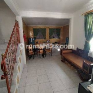 Dijual Villa Siap Huni di Ciherang, Cipanas